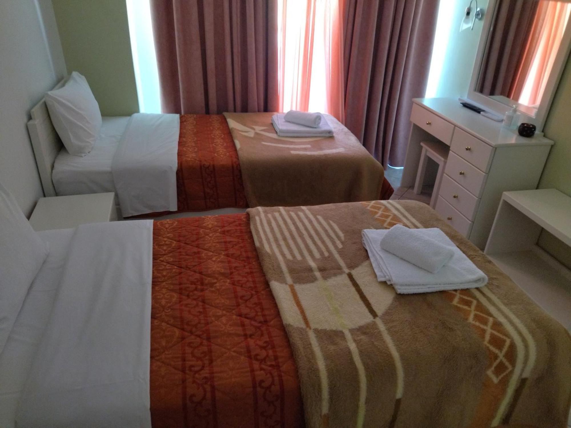 Chrisi Akti Hotel Návpaktosz Szoba fotó