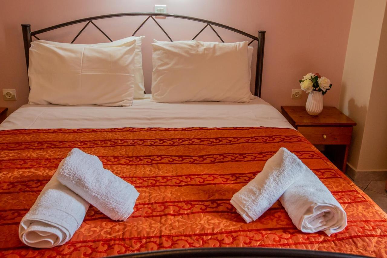 Chrisi Akti Hotel Návpaktosz Kültér fotó